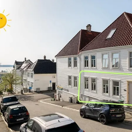 Dinbnb I Luxury Behind Bryggen I Renovated 2024 아파트